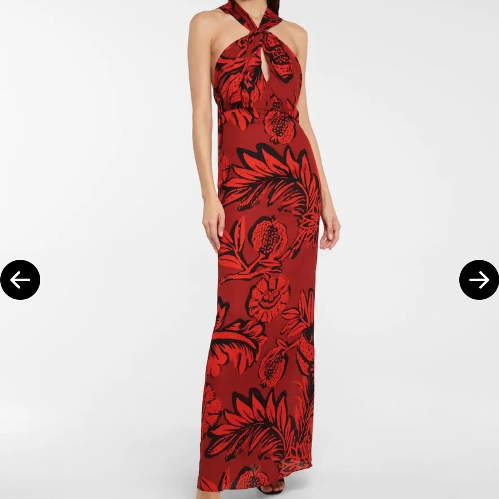 Johanna Ortiz Pensamiento Silvestre Gown